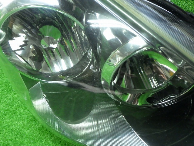 トヨタ ZNE10/14 ウィッシュ 前期 ヘッドライト左右 HID 68-2 240209084_画像5