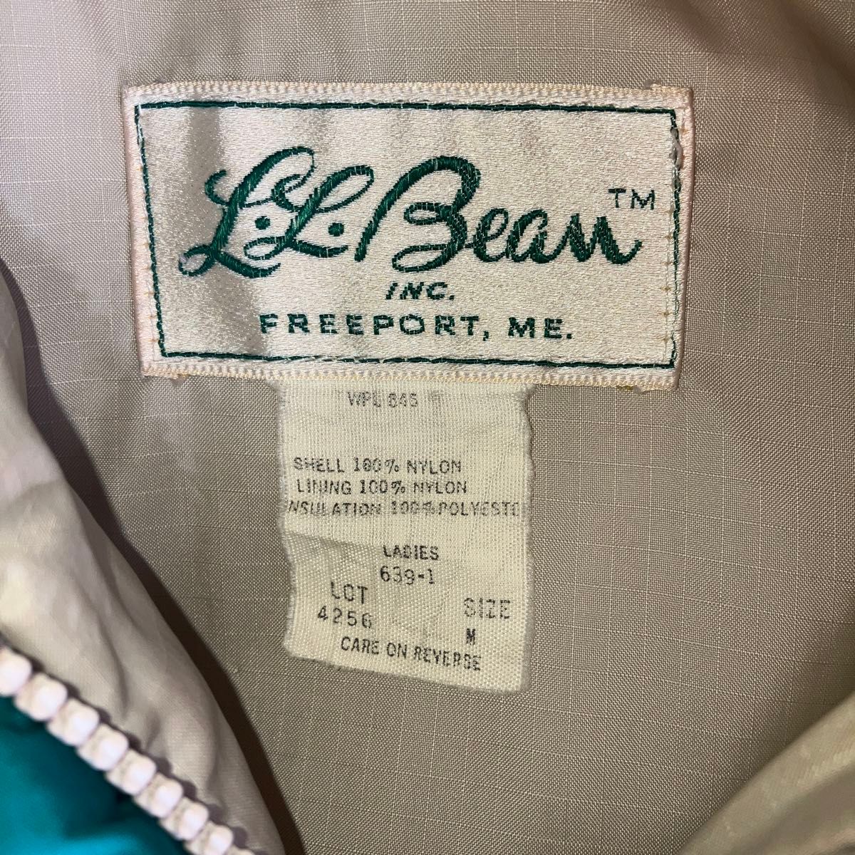 LLBean  ダウンジャケット　筆記体タグ　