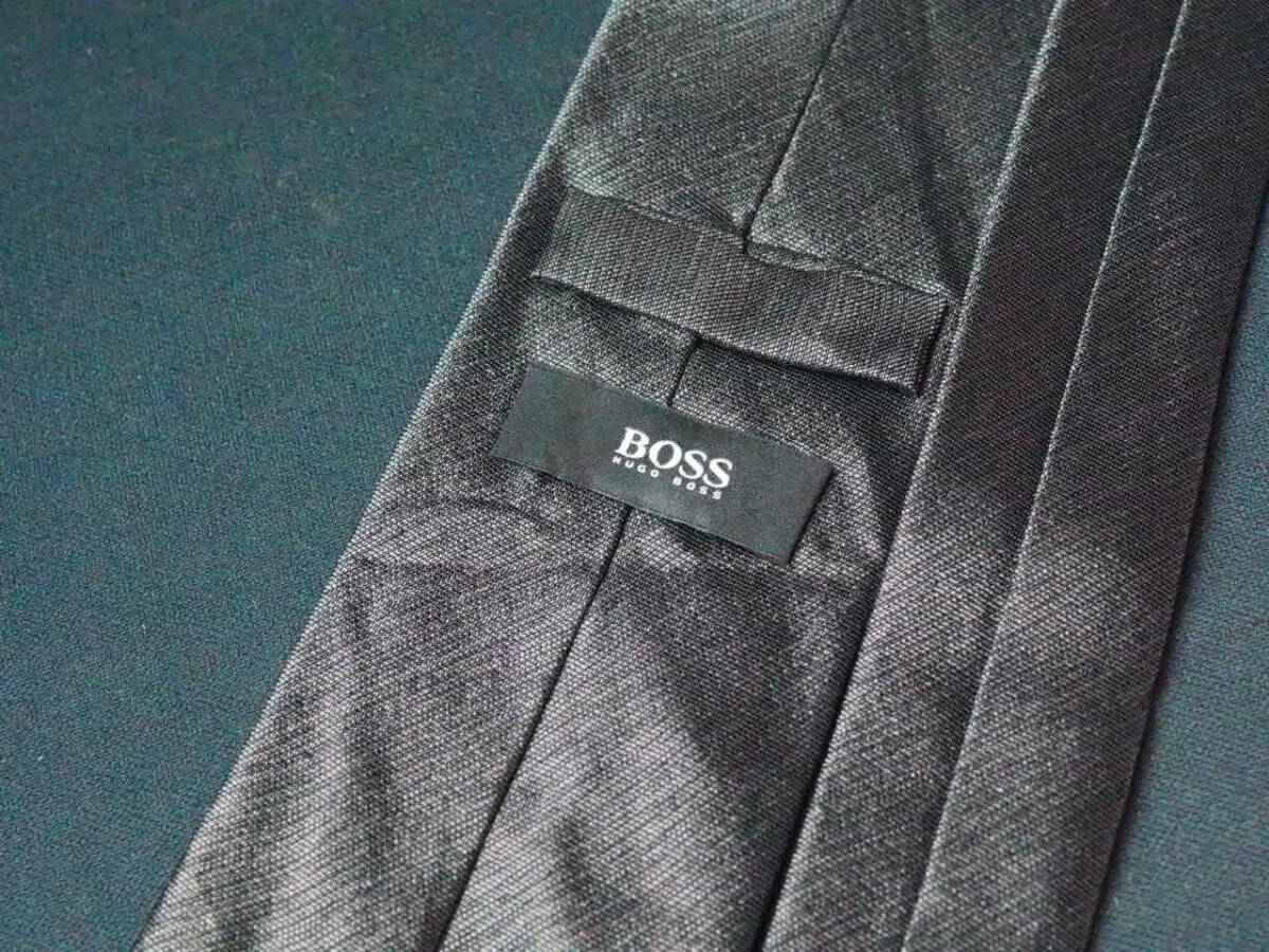  beautiful goods [HUGO BOSS Hugo Boss ]A1303 dark gray Italy made in Italy SILK brand necktie old clothes superior article 