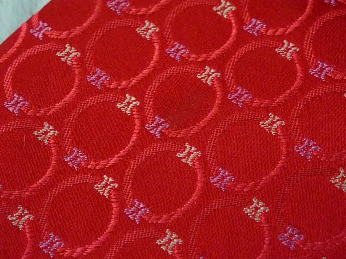 美品 【CELINE セリーヌ】A1454 赤 RED ロゴ イタリア 伊製 SILK ブランド ネクタイ 古着 良品_画像4