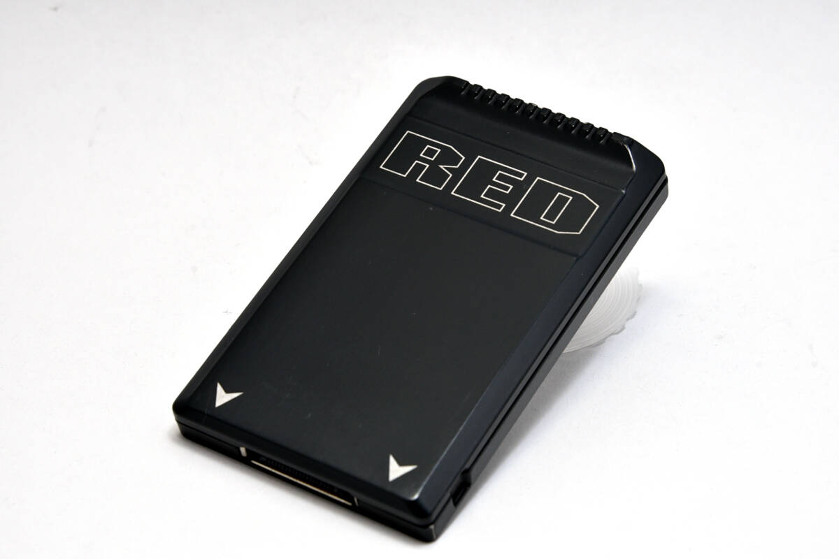 良品！ RED MINI-MAG 240GB SSD　レッド ミニマグ　RED Digital Cinema Camera　DSMC2　高性能　記録メディア　媒体　メモリーカード_8555　コンディション良好！