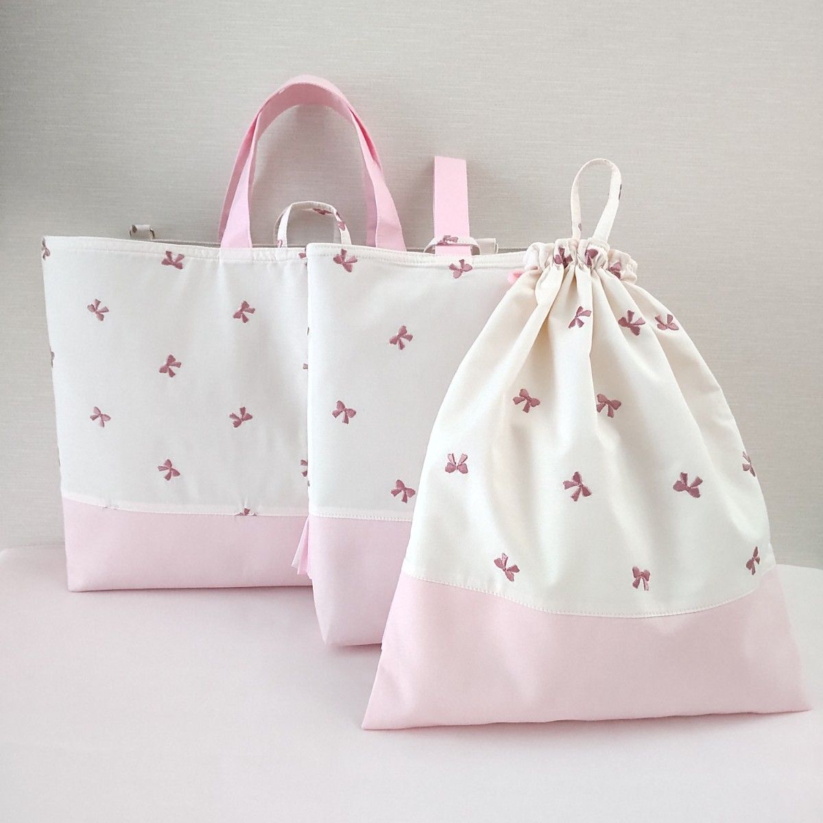 新作 入園入学3点セット ゆめかわ リボン刺繍 レッスンバッグ 新作 入園入学3点セット ゆめかわ リボン刺繍 レッスンバッグ