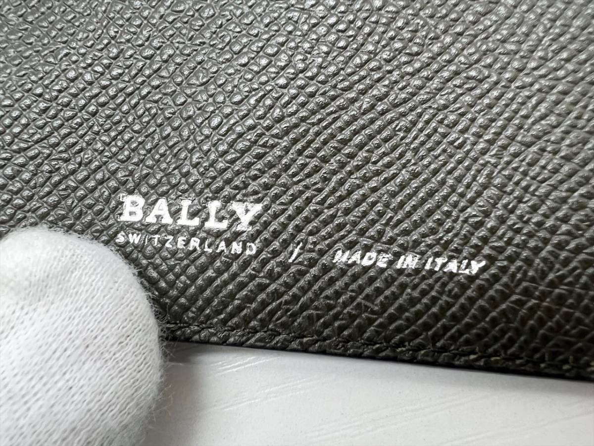 使用感なし　美品　BALLY　バリー　グレインレザー　 マネークリップ　札入れ　カード　ネイビー_画像8