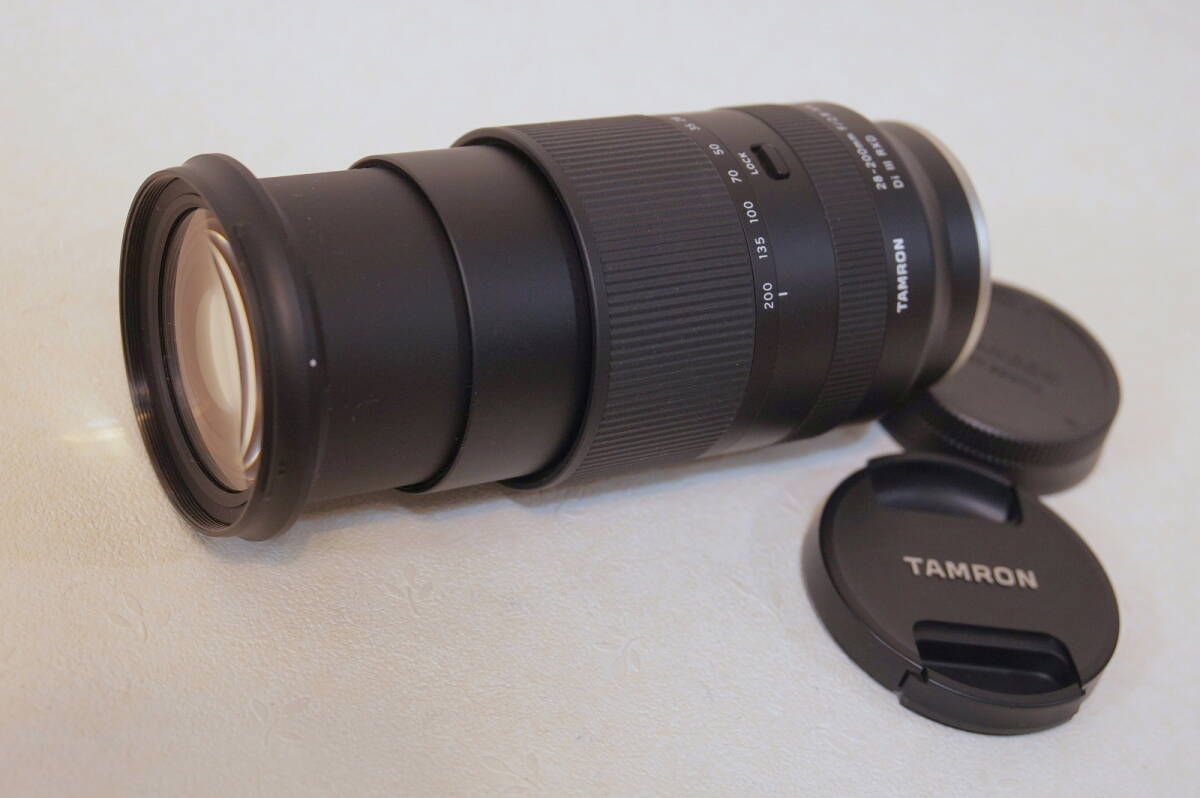 TAMRON タムロン ズームレンズ 28-200mm F/2.8-5.6 Di Ⅲ RXD Sony-E model A071 良品_画像4