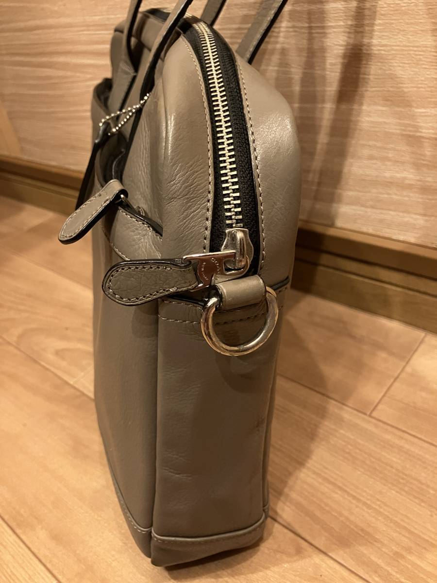 【中古品／レディース兼用】COACH コーチ ビジネスバッグ F71561 HUDSON BAG IN SMOOTH LEATHER ハドソン スムースレザー 牛革 ベージュ_画像5