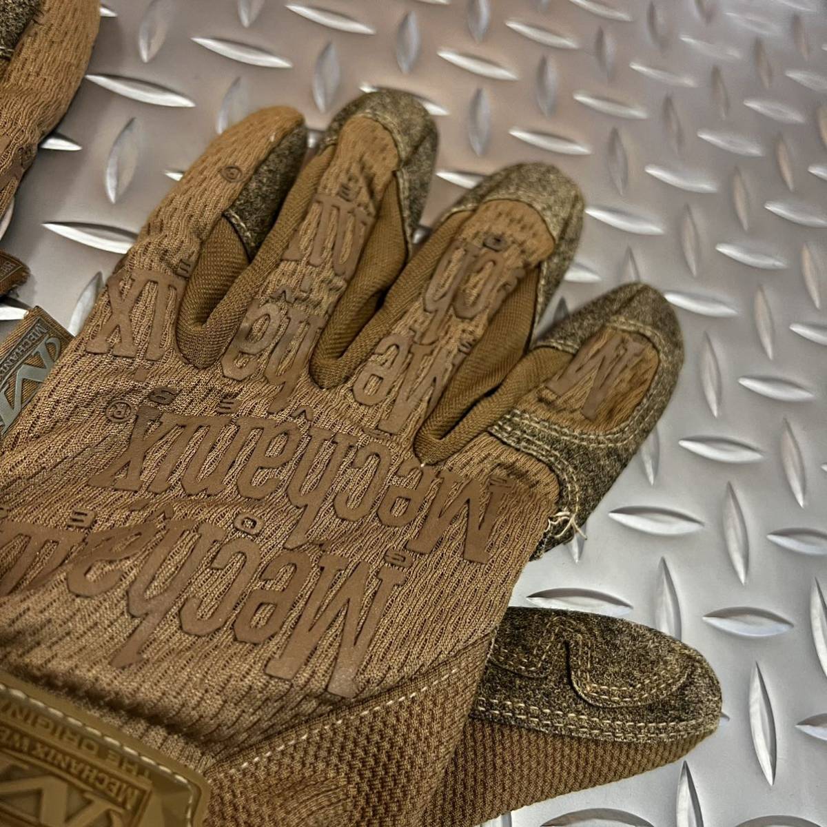 米軍放出品 沖縄　MECHANIX WEAR GLOVE グローブ バッティング スポーツ サイクリング 登山 アウトドア コヨーテ (INV E#03)_画像6