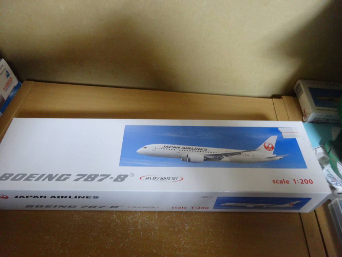 1/200　エバーライズ　JAL　日本航空　787-8_画像1