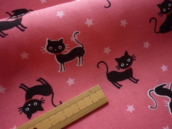 ☆生地**1m☆ 黒ねこと星 /ピンク