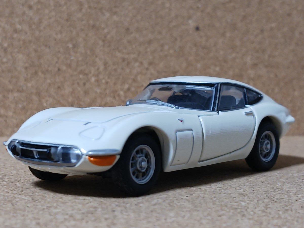 ◆トミカプレミアムRS(1/43)◆トヨタ・2000GT(MF10/白)◆箱なし/ルース/傷少良品★夢屋TP027★_画像1