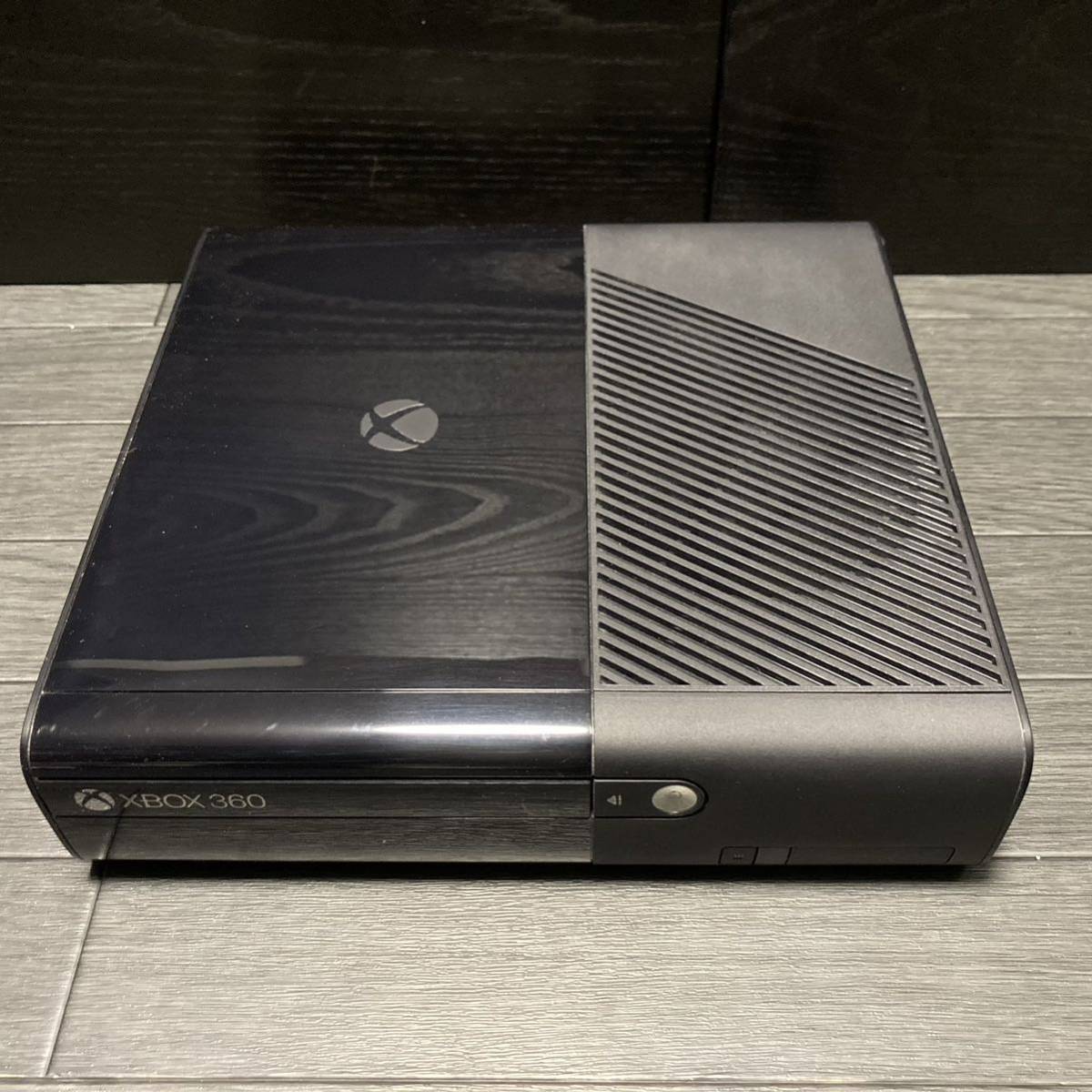 *[ prompt decision ] used rare last model Xbox360E liquid black 500GB original HDD exchangeable ending / including in a package soft less / controller 2 piece * free shipping *