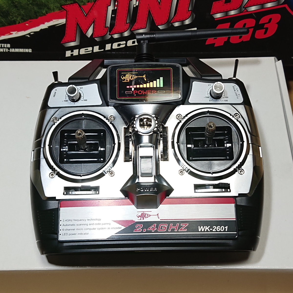 ワルケラ MINI 3D 4G3 RC ヘリコプター / 動作確認済み バッテリー 不良 予備ローター付属_単三電池は8本用意してください