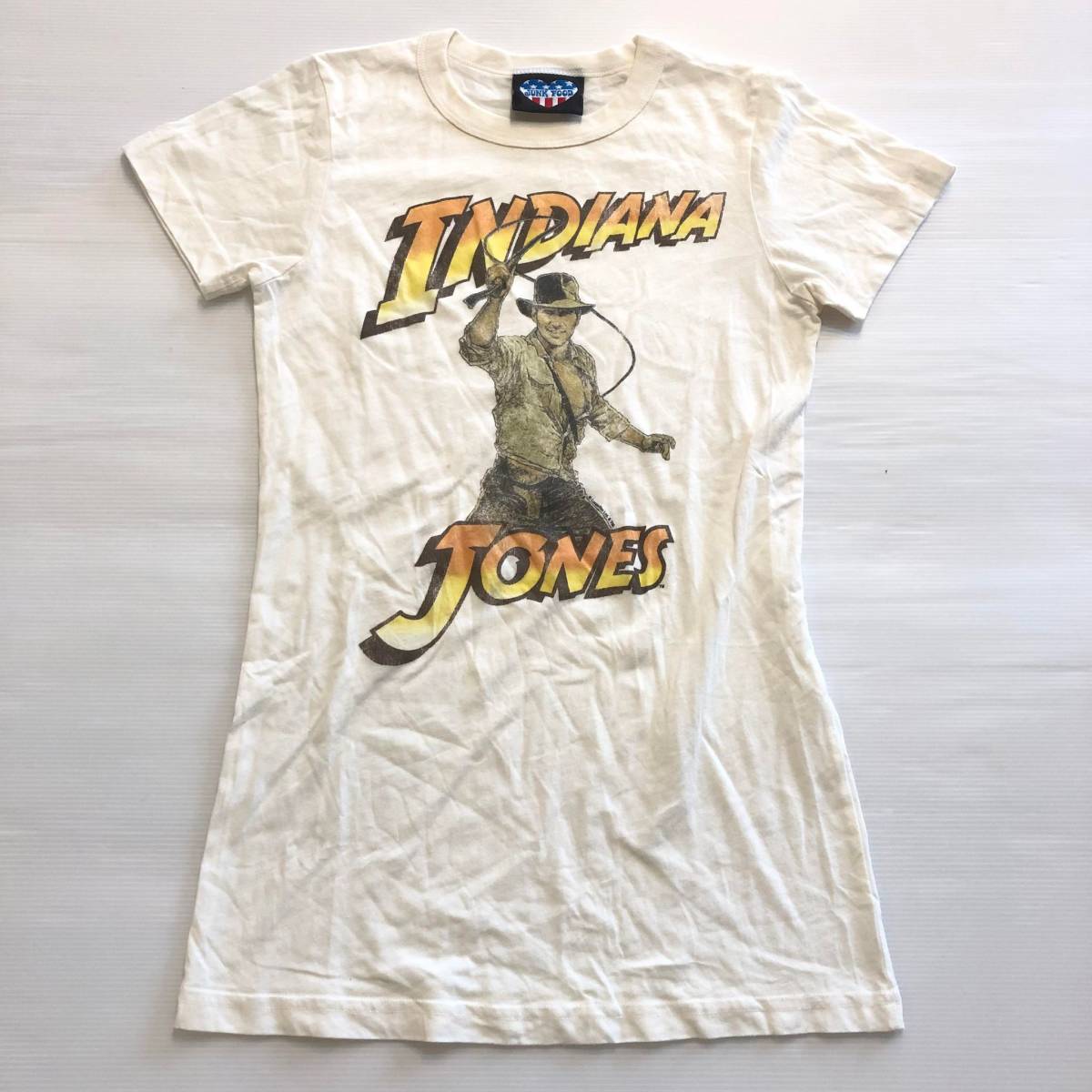 ◎JUNKFOOD ジャンクフード 半袖 Tシャツ サイズS クリーム系 トップス 綿100% used　made in USA_画像3