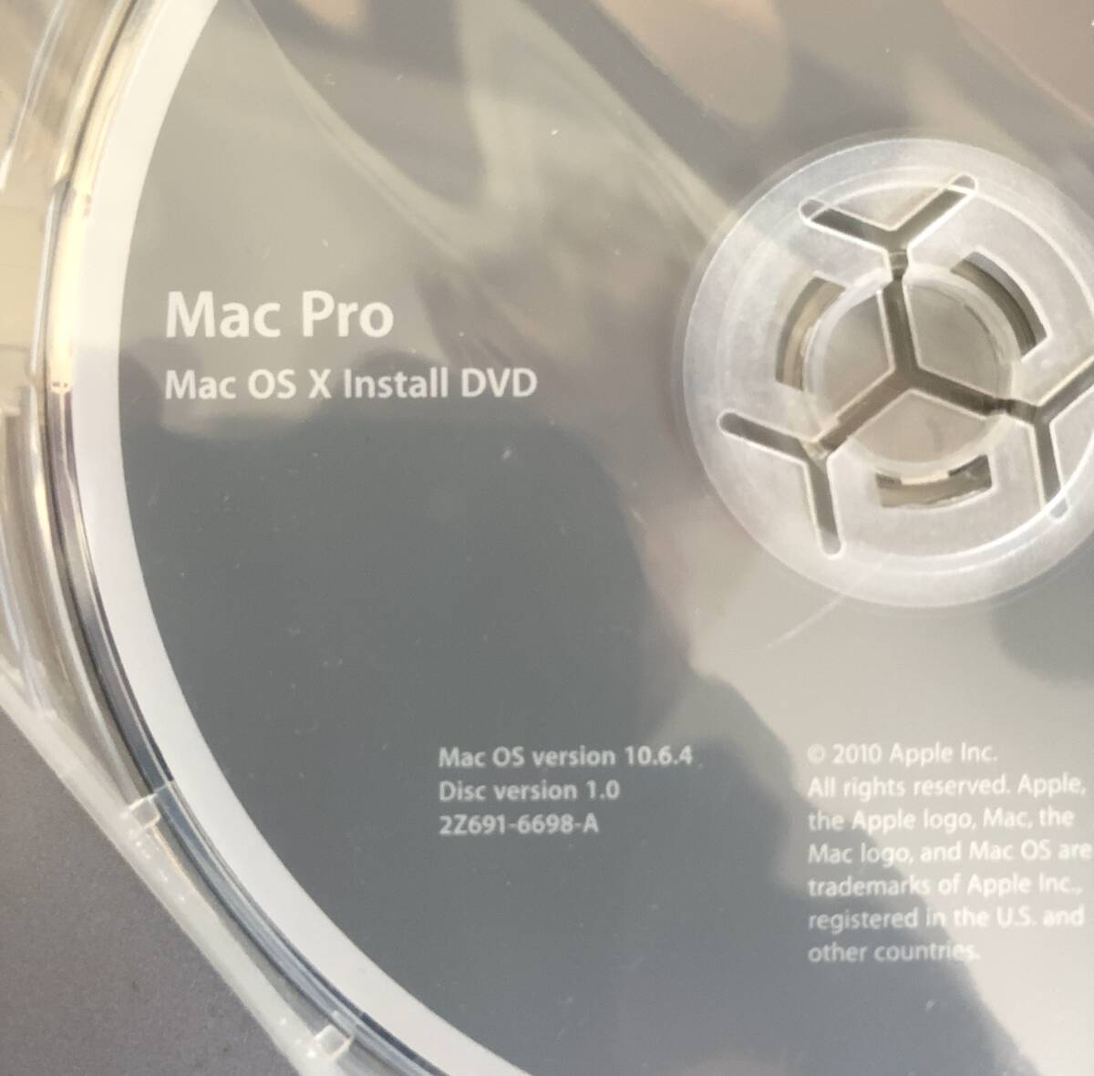 Mac Pro 2012(銀箱)付属のインストールディスク2枚（未開封/未使用）_画像1