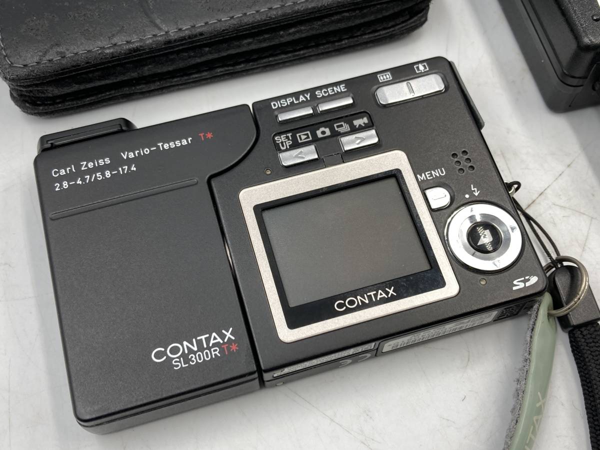 【中古】稼働品　CONTAX　SL300R　T＊　回転式カメラ　充電器付　カバー付き　ブラック　CAMERA　カメラ　＊1251＊_画像2