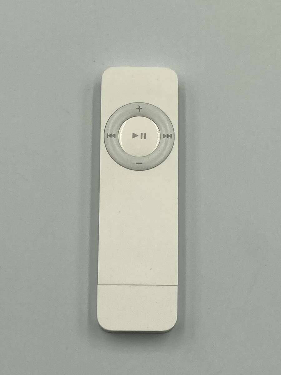 【中古】iPod　Apple　アップル　shuffle 512MB　動作未確認　ホワイト　コンパクト　iPod用アクセサリー　＊1282‐2＊_画像2