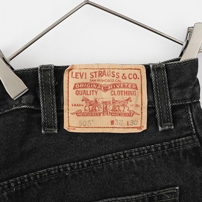 リーバイス505 Levis W38 ブラックデニム 黒 ストレート 7303_画像4