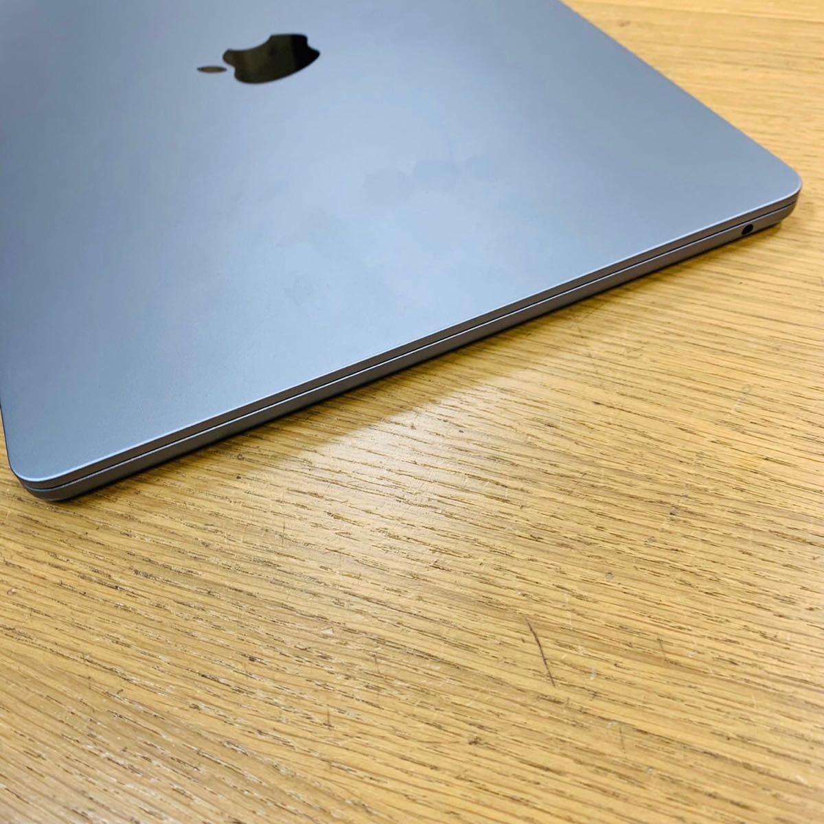 Apple MacBook Air 2023 15インチ M2 8GB 256GB 充放電26回 バッテリー最大容量100% 限定保証2024年11月11日 NN8815 ②_画像7