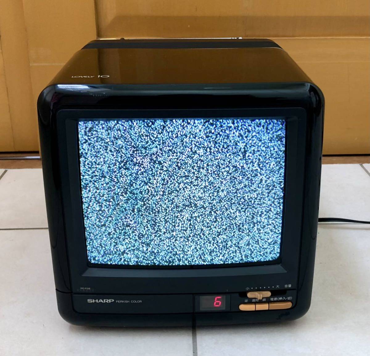 Yahoo!オークション - 80S SHARP 10型 ブラウン管テレビ Yahoo!オークション - 80S SHARP 10型 ブラウン管テレビ