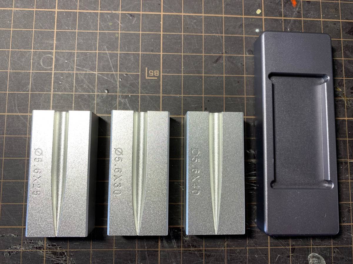 5250円 刺網 3枚網 ヒラメ タラ 9号 1.1尺 20掛 250目 12号 2尺 5250円 刺網 3枚網 ヒラメ タラ 9号 1.1尺 20掛 250目 12号 2尺