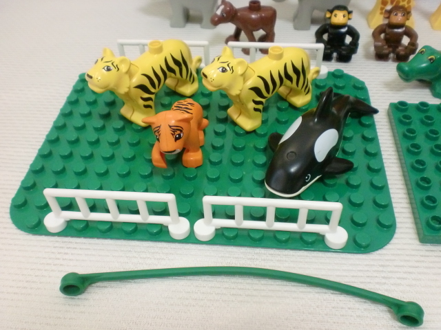 LEGO レゴ デュプロ 大量 まとめ セット 動物園 / サファリ / 車 / 汽車 / 人形 / フィグ / 基礎版 / 特殊ブロックなど_画像7