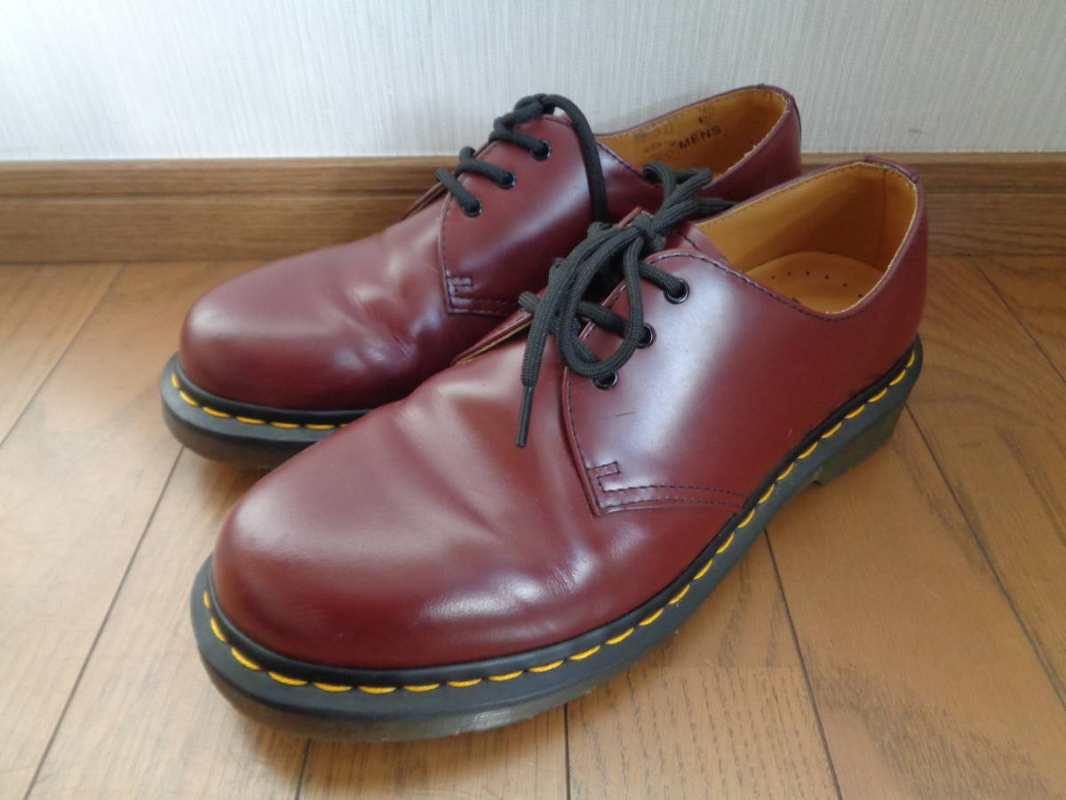 美品 Dr.Martens ドクターマーチン チェリーレッド レザー 3アイレット プレーントゥ ☆ イングランド 英国 ホワイト社_画像1