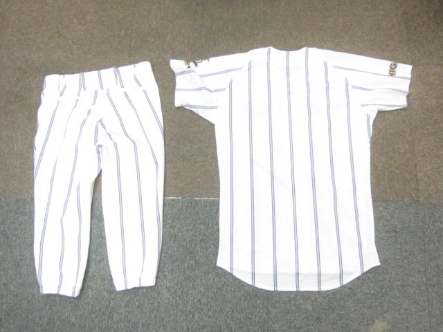 実使用!東播磨高校 野球部 ユニフォーム上下セットアップ 実使用!東播磨高校 野球部 ユニフォーム上下セットアップ