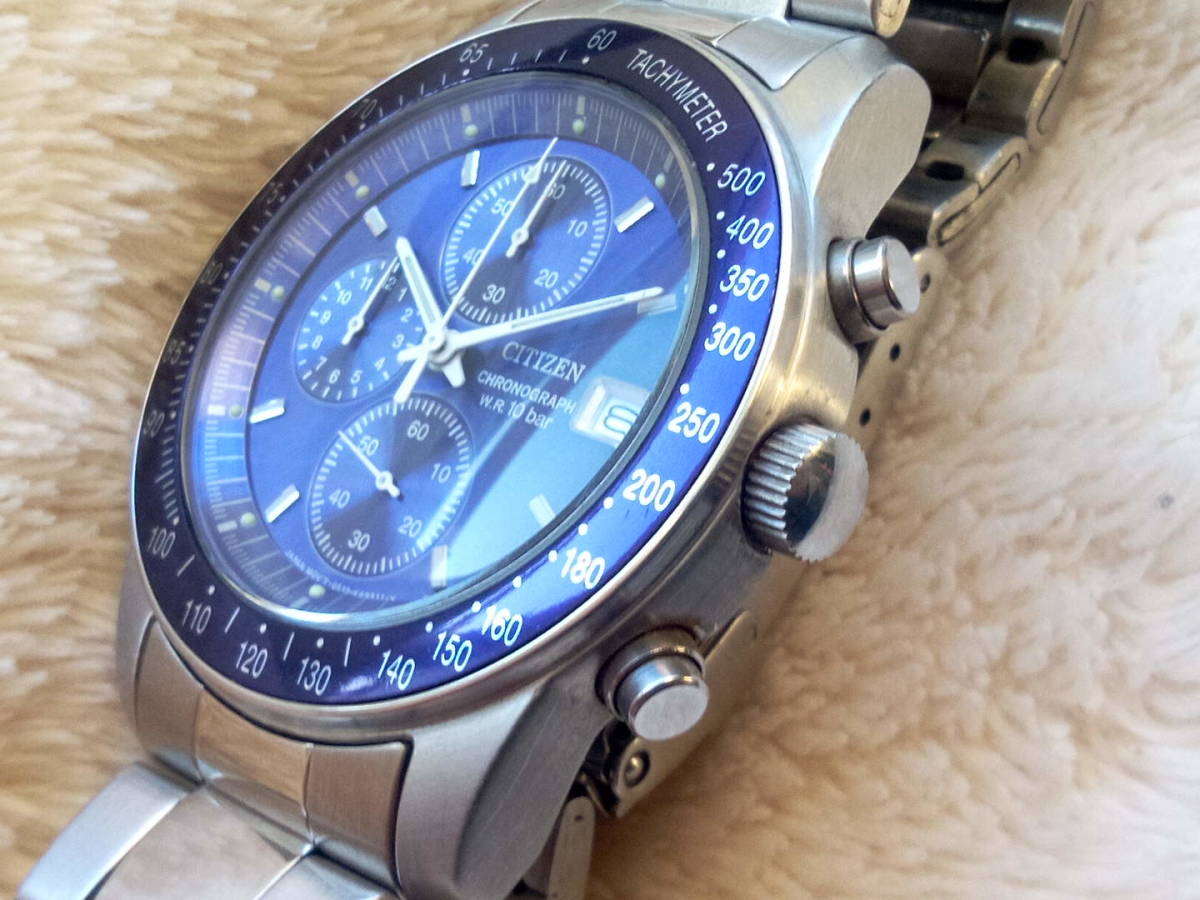 稼働品　CITIZEN　シチズン 0510　オルタナ　クロノグラフ　メンズ腕時計　スピードマスターデザイン　ブルー_画像4