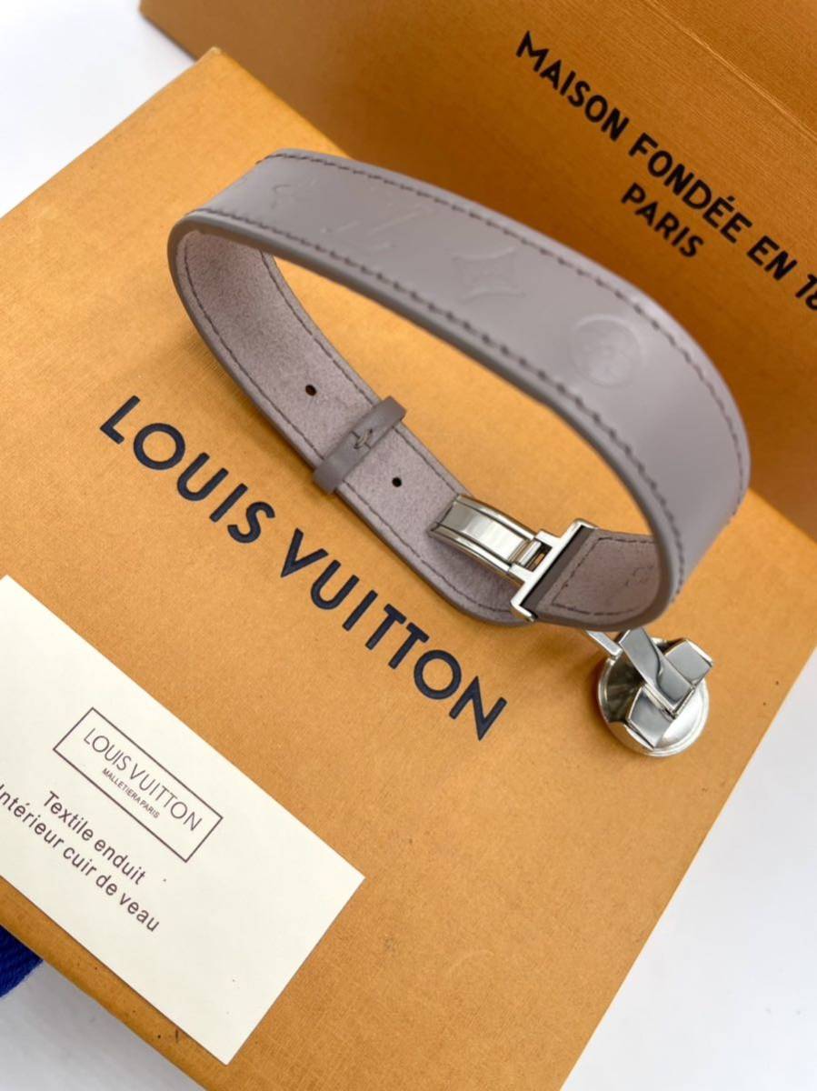 ■美品■ LOUIS VUITTON ルイヴィトン モノグラム ブラスレ ヴー グッドラックブレス ブレスレット アクセサリー ベージュ系_画像4