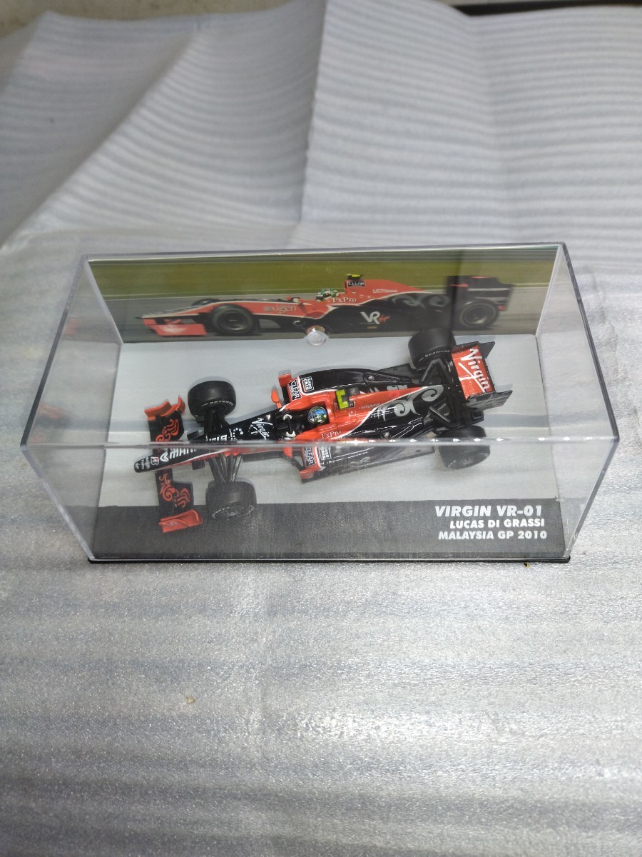 VIRGIN VR-01 1/43 LUCAS DI GRASSI マレーシアGP 2010 ミニカー_画像2