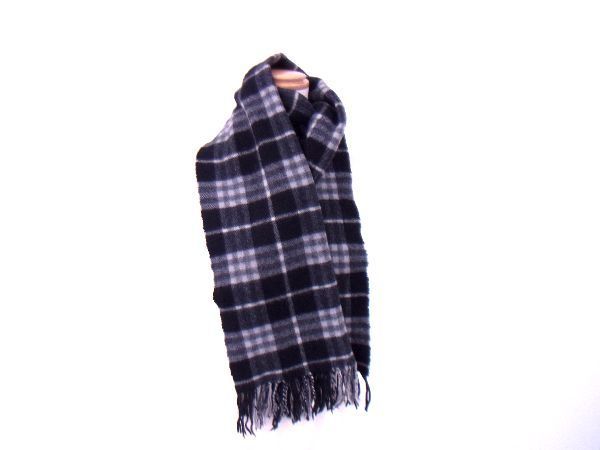 1円 ■美品■ BURBERRY バーバリー カシミヤ100％ チェック柄 フリンジ マフラー ストール メンズ レディース ブラック系 AM2158_画像4