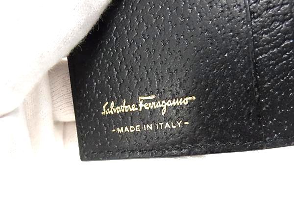 1円 ■美品■ SalvatoreFerragamo フェラガモ レザー カードケース カード入れ 名刺入れ メンズ レディース ブラック系 AP1800_画像5