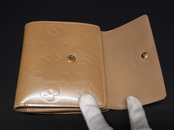 1円 LOUIS VUITTON ルイヴィトン M91349 モノグラムヴェルニ ポルトモネ ビエ カルトクレディ 三つ折り 財布 ベージュ系 CC1738_画像3