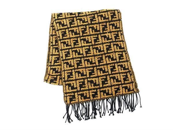 Yahoo!オークション - 1円 FENDI フェンディ ズッカ柄 アクリル 