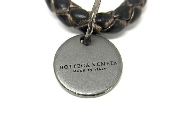 1円 ■美品■ BOTTEGA VENETA ボッテガヴェネタ イントレチャート レザー 携帯ストラップ キーホルダー チャーム ブラック系 AU5878_画像3