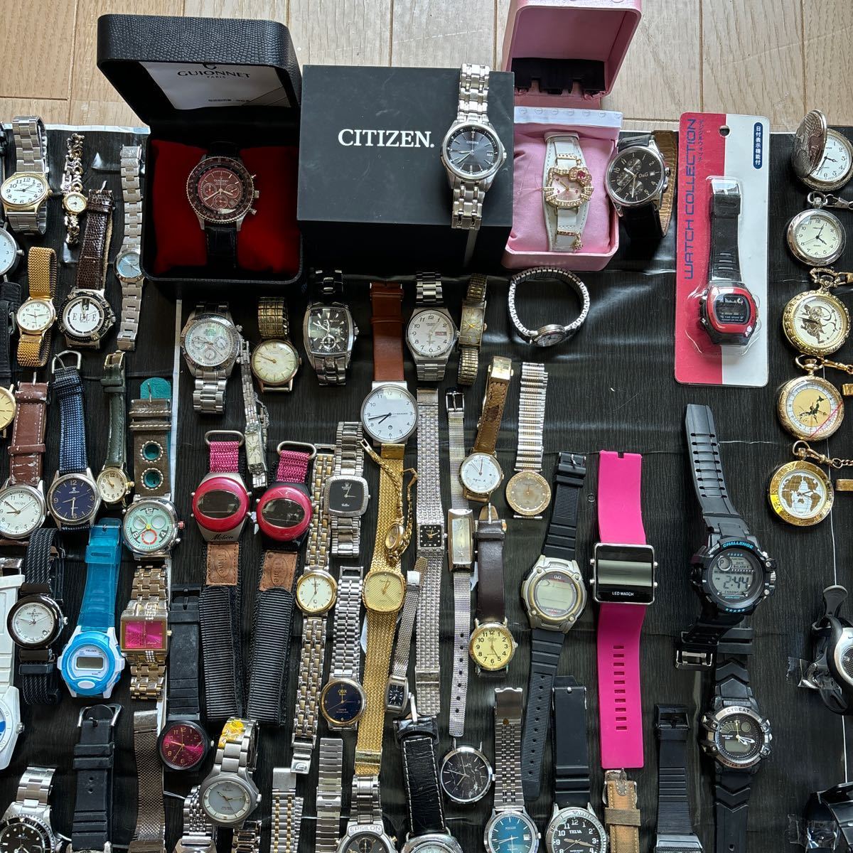 SEIKO CITIZEN CASIO オメガ　その他ブランド腕時計　懐中時計　置時計　約280本以上　約15㌔以上　大量まとめ売り　ジャンク品_画像4