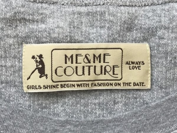 ME&ME COUTURE レディース 英字フロッキープリント トレーナー F 杢グレー_画像2