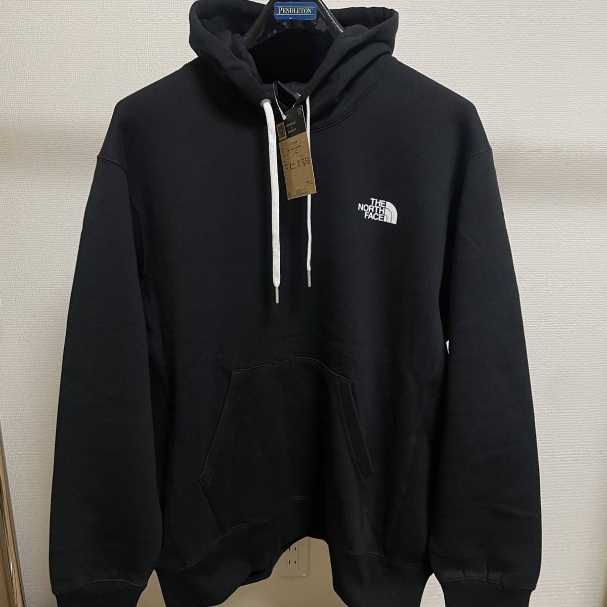 ノースフェイス 恵比寿限定 フーディ【Back To The Land Hoodie】ブラック【XLサイズ】直営店限定 パーカー スタンダード【新品未着用】