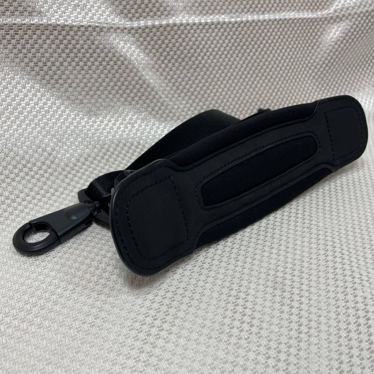 未使用品】TUMI 純正ショルダーベルト トゥミのブリーフケース 未使用品】TUMI 純正ショルダーベルト トゥミのブリーフケース