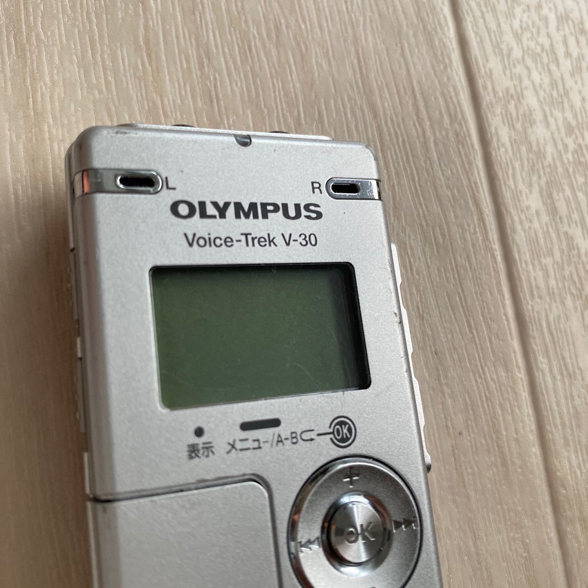 OLYMPUS Voice-Trek V-30 Olympus voice Trek IC магнитофон диктофон бесплатная доставка S853