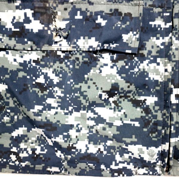 SALE///// 00年代 米軍実物 US.MILITARY ゴアテックスパーカー NWU ECWCS 海軍 ミリタリー GORE-TEX デジタルカモ (L-R) L1478_画像4
