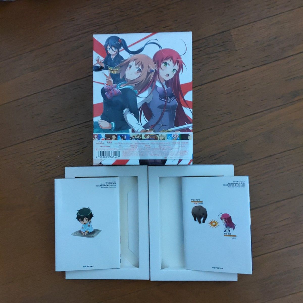 はたらく魔王さま 1巻から6巻 (初回生産仕様:029描き下ろし全巻収納BOX同梱) Blu-ray はたらく魔王さま 1巻から6巻 (初回生産仕様:029描き下ろし全巻収納BOX同梱) Blu-ray