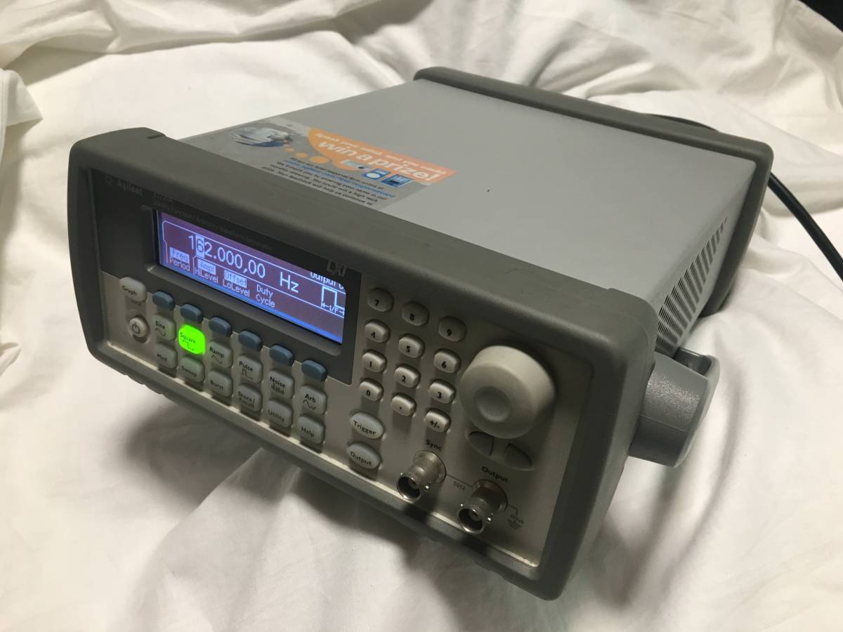  free shipping Agilent 33220A 20MHz Function Arbitrary Waveform Generator function generator / any wave shape generator LXI correspondence BenchVue