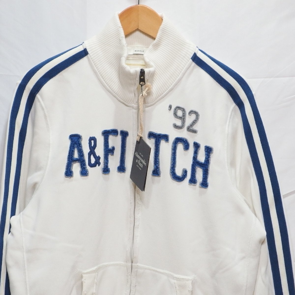 Abercrombie & Fitch◆アバクロンビー＆フィッチ トラックジャケット XL タグ付き◆USED美品_画像2