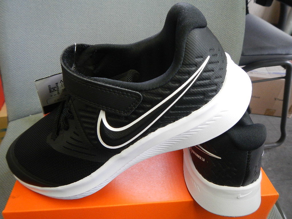 ◎売切り◎未使用◎NIKE ナイキ 21.5cm STAR RUNNER 2 (PSV) スターランナー 2 (PSV) AT1801 カラー 001◎　　　　　　　 　　　　　　1320_画像5