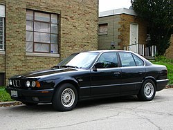 BMW5シリーズE34/E39に！最高級カーカバー！超耐久・裏起毛・高撥水・良通気！エクストラボディカバー！装着簡単な車カバー