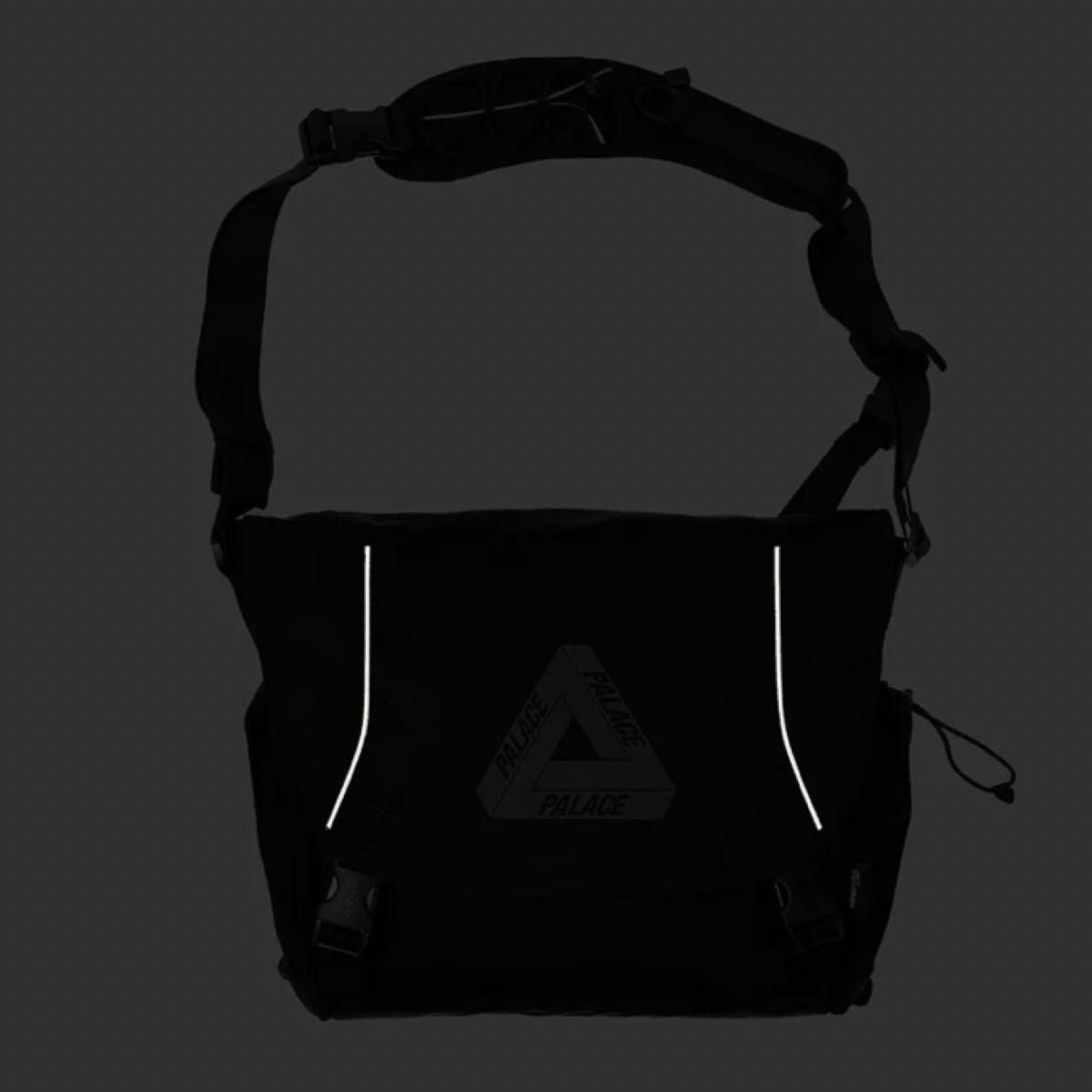 PALACE CORDURA Y-RIP DESPATCH Black メッセンジャーバッグ PALACE CORDURA Y-RIP DESPATCH Black メッセンジャーバッグ