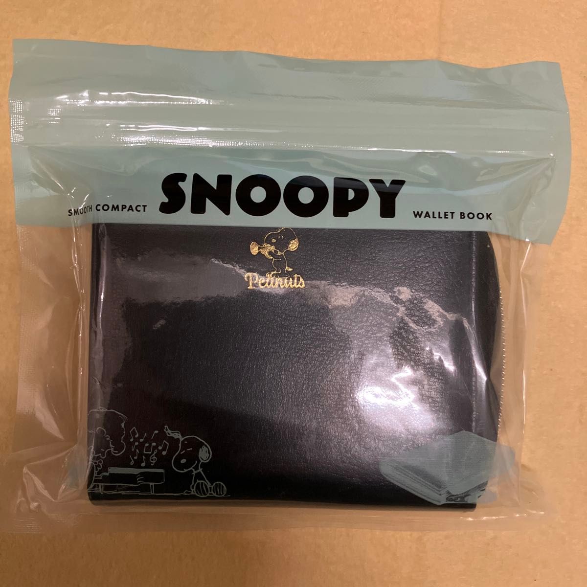 SNOOPY WALLET  BLACK