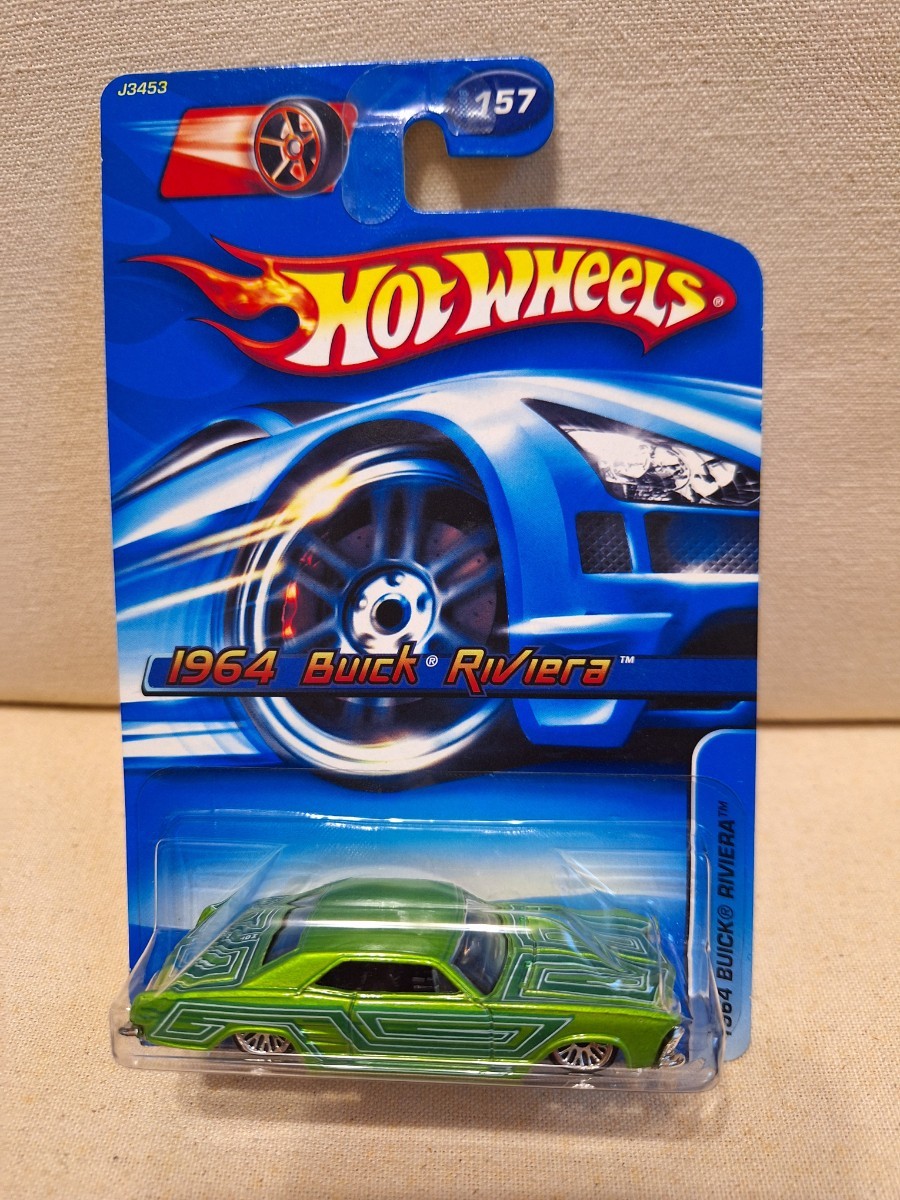 【ホットウィール】　64 RIVIERA リビエラ　緑　 HOT WHEELS_画像1