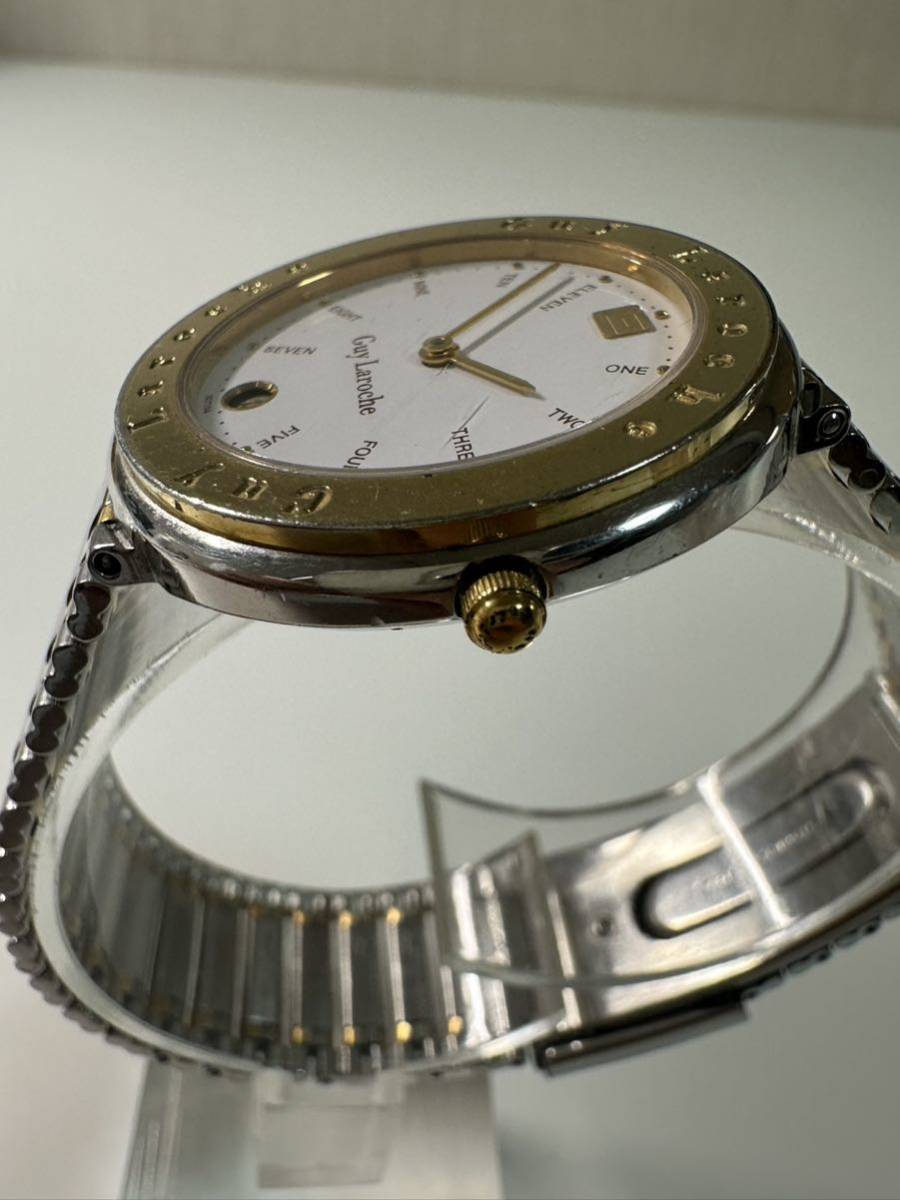 稼働品 Guy Laroche ギラロッシュ メンズ 腕時計 ホワイト文字盤 SWISS MADE 129 1257の画像2