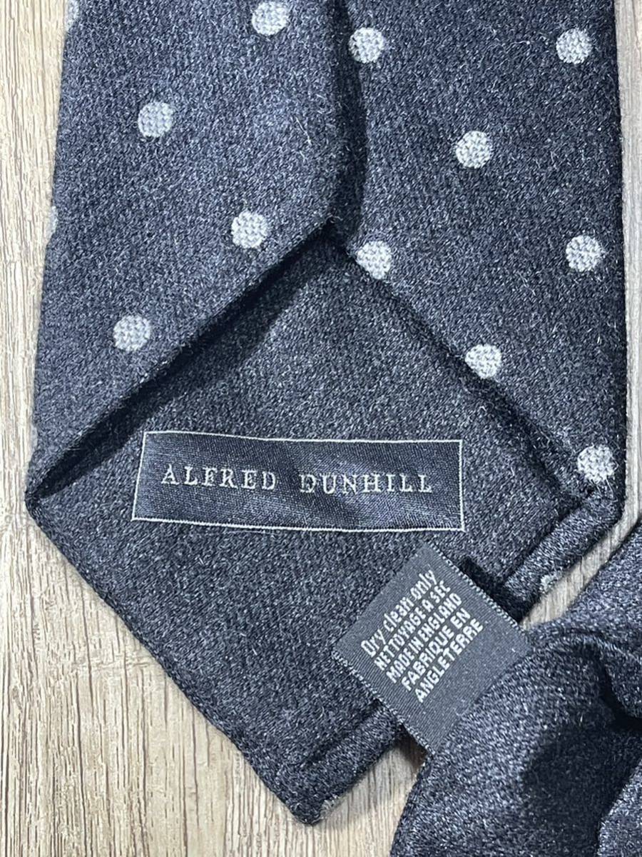  beautiful goods "ALFRED DUNHILL" Alfred Dunhill Polka dot cashmere silk brand necktie 402166